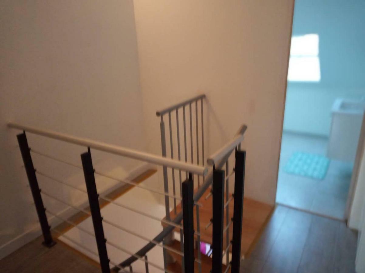 Duplex Agreable Et Calme Château-Thierry Exterior foto